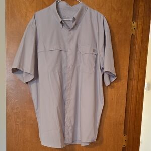 Huk Men's Light Gray Casual Button Down Shirt